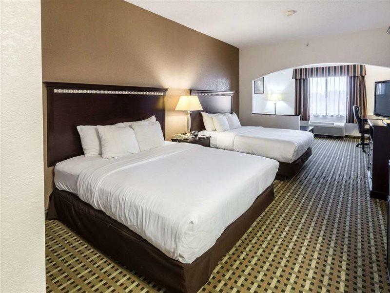Quality Suites Burleson - Ft Worth Esterno foto