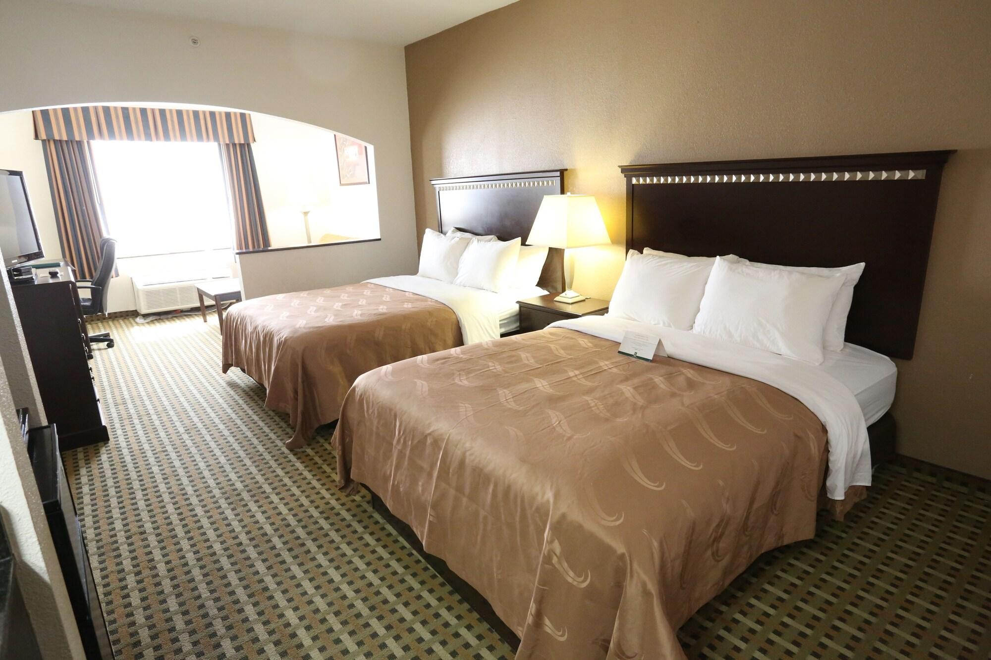 Quality Suites Burleson - Ft Worth Esterno foto