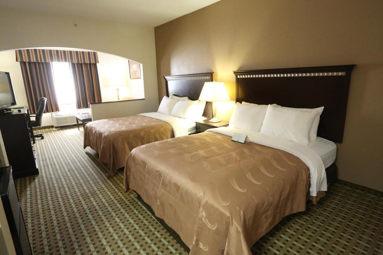 Quality Suites Burleson - Ft Worth Esterno foto