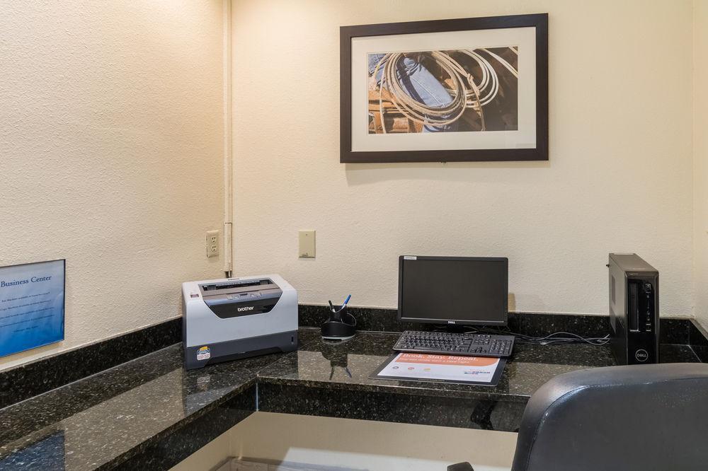 Quality Suites Burleson - Ft Worth Esterno foto