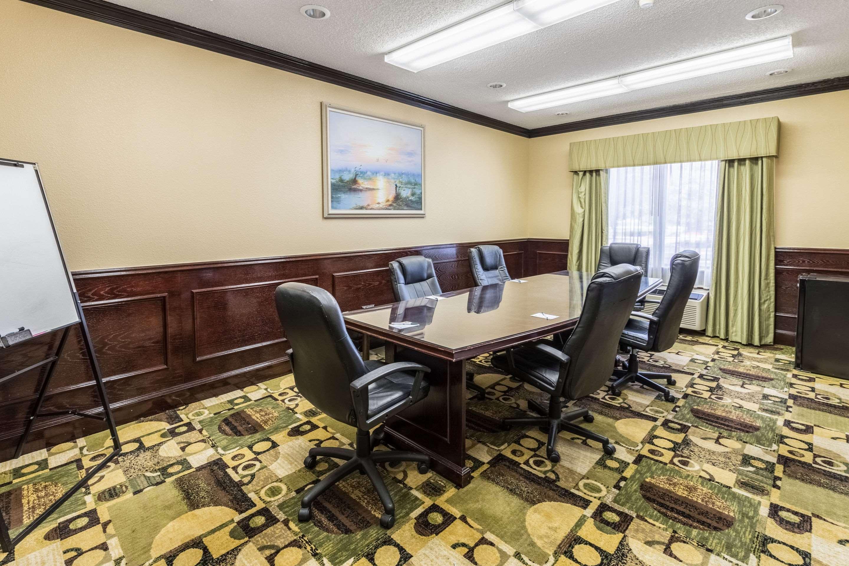 Quality Suites Burleson - Ft Worth Esterno foto